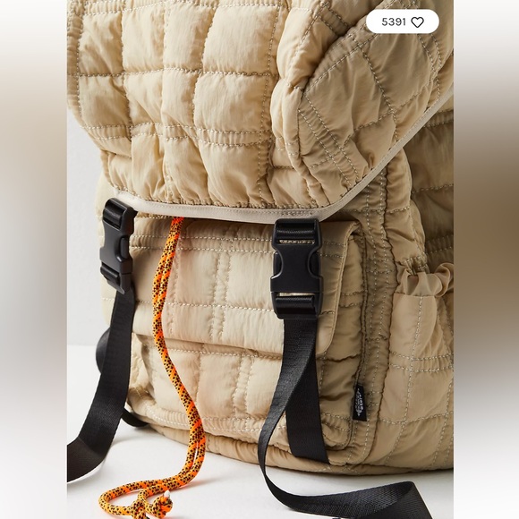 Free People Summit Backpack Everest Quilted Cream - Picture 2 of 13